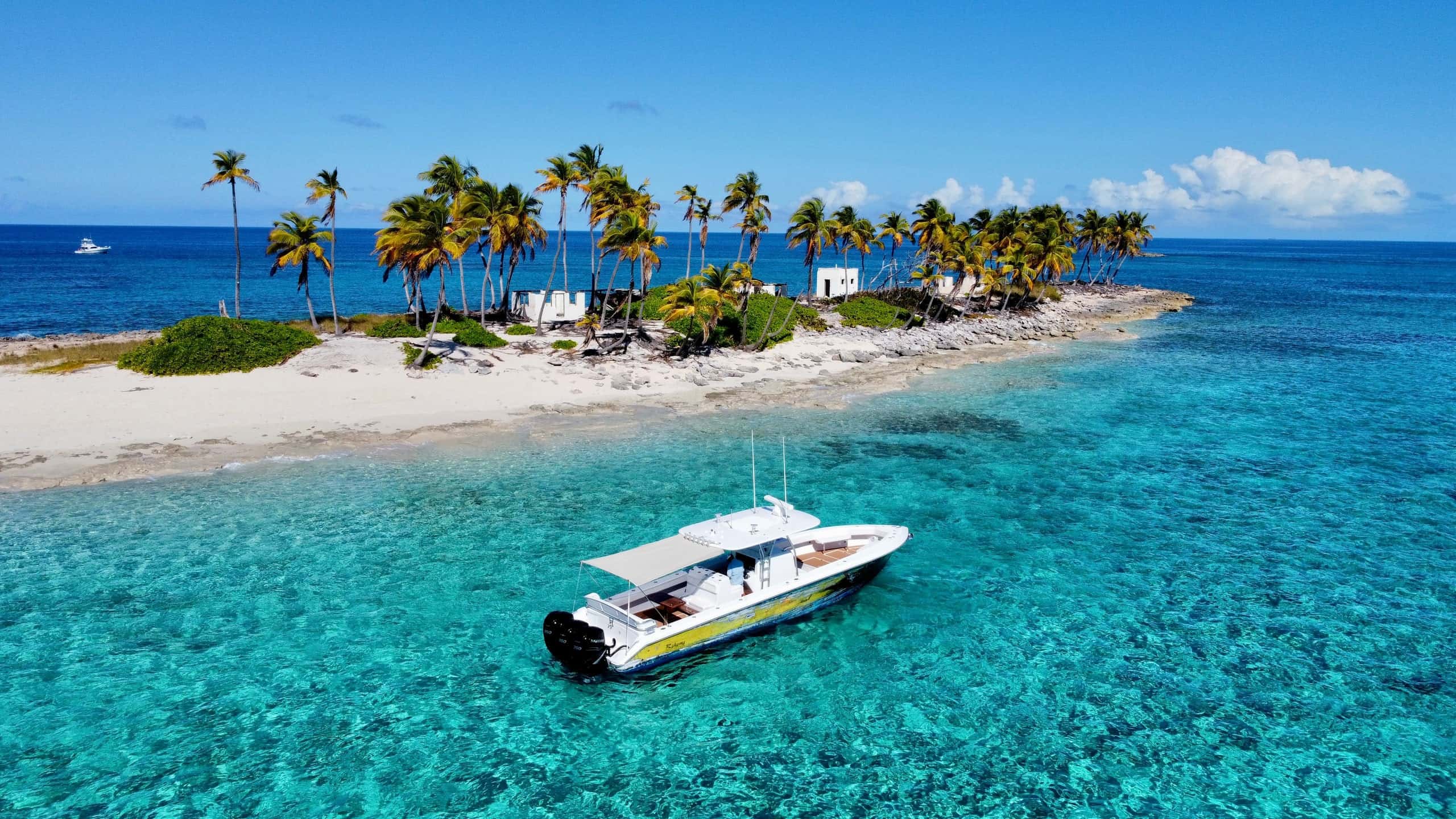 41ft Speedboat Charter to Northern Exuma