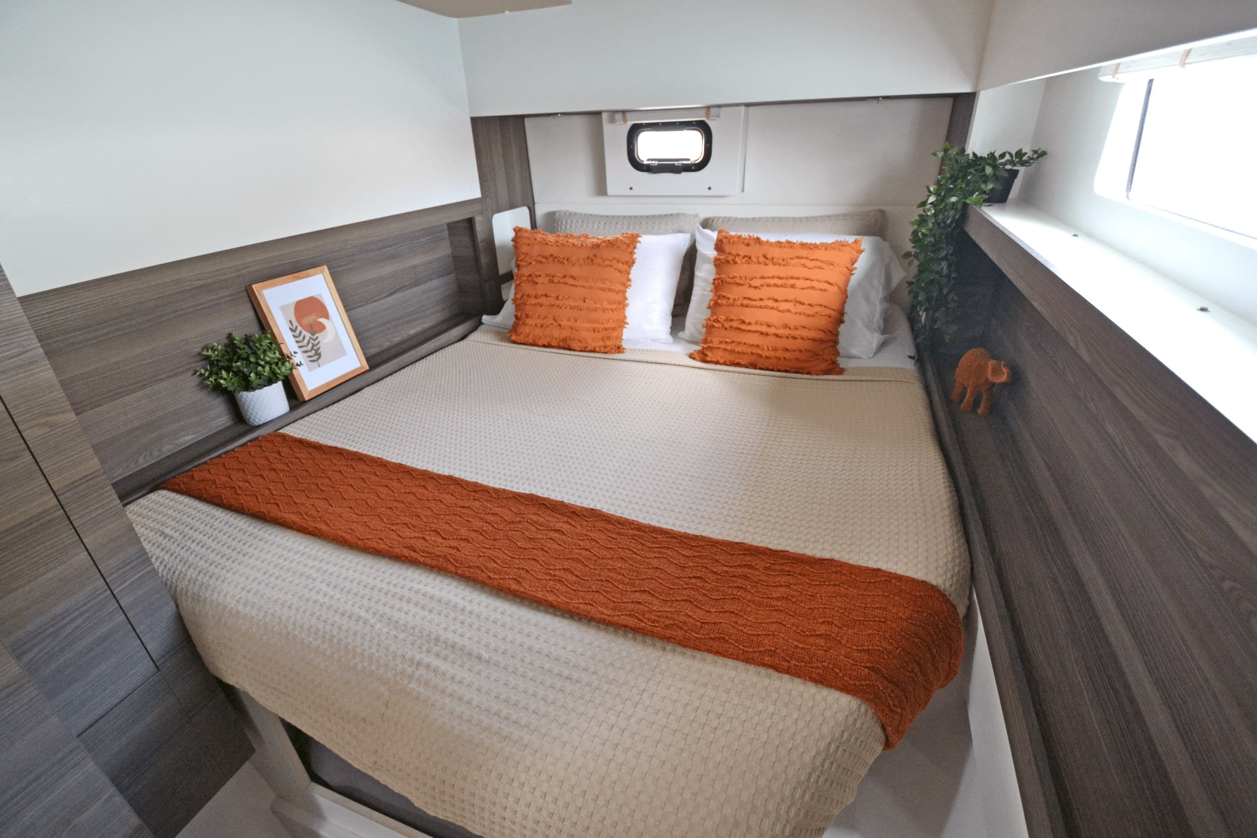 40ft Luxury Sailing Catamaran — photo 7