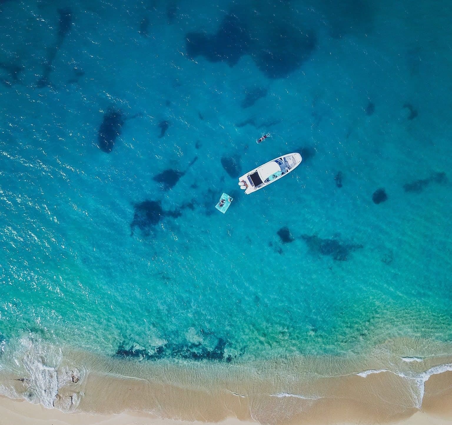 32' Luxury Boat — photo 10
