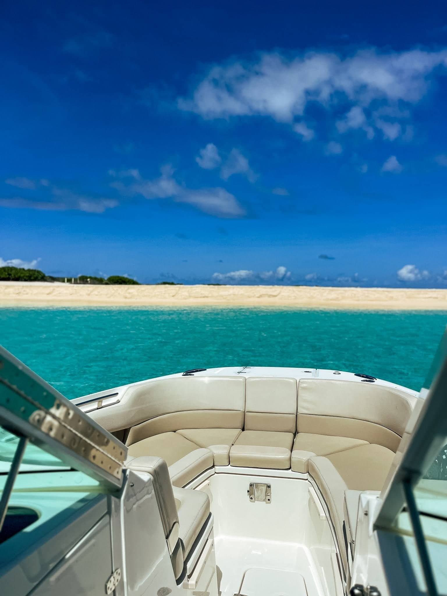 32' Luxury Boat — photo 3