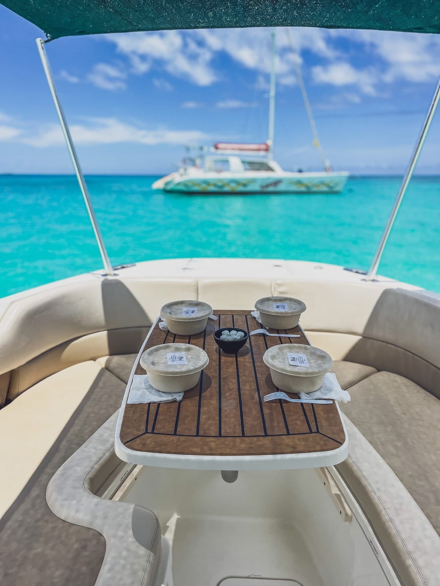 32' Luxury Boat — photo 14