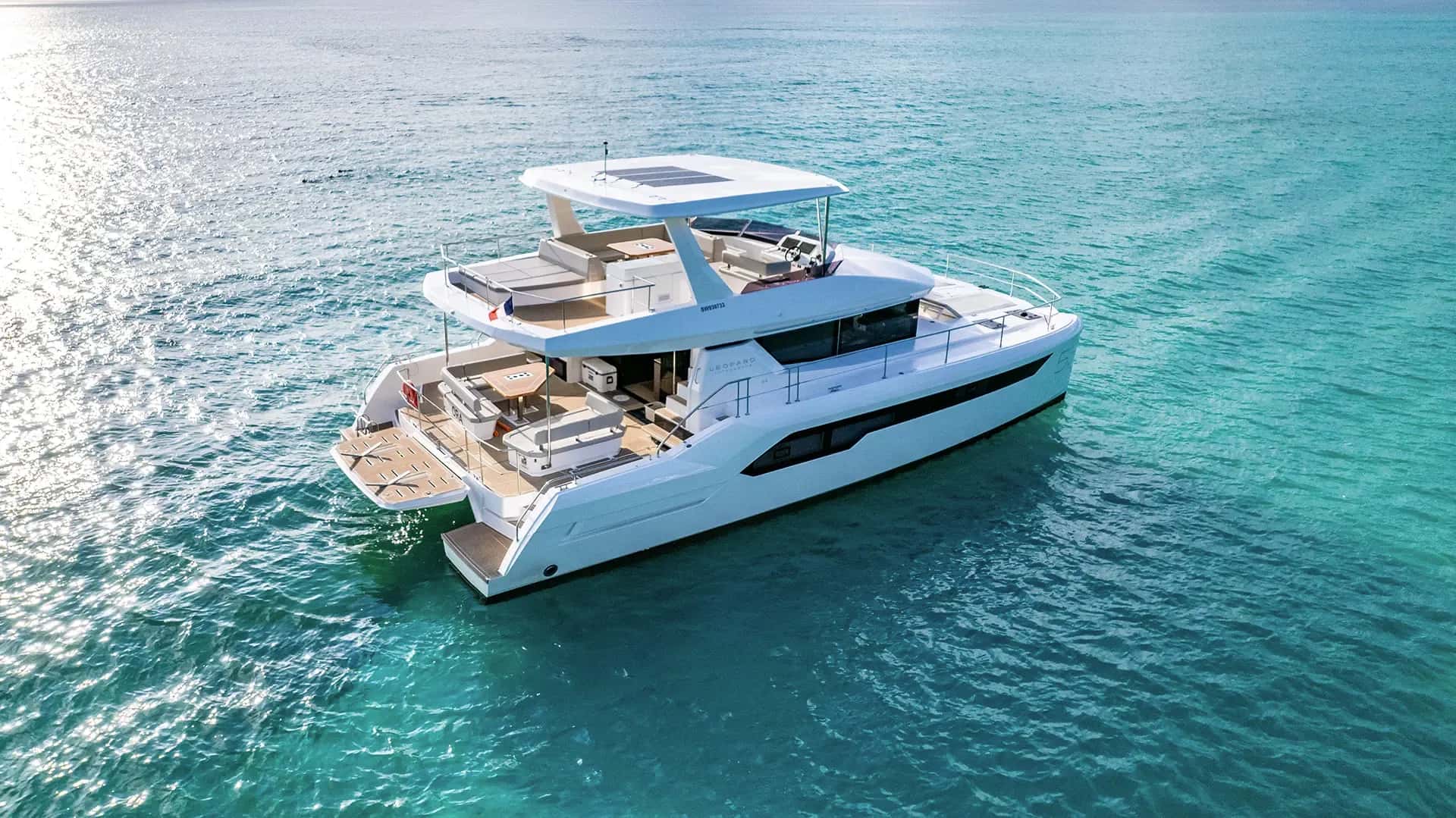53' Luxury Catamaran Yacht private charter — photo 4