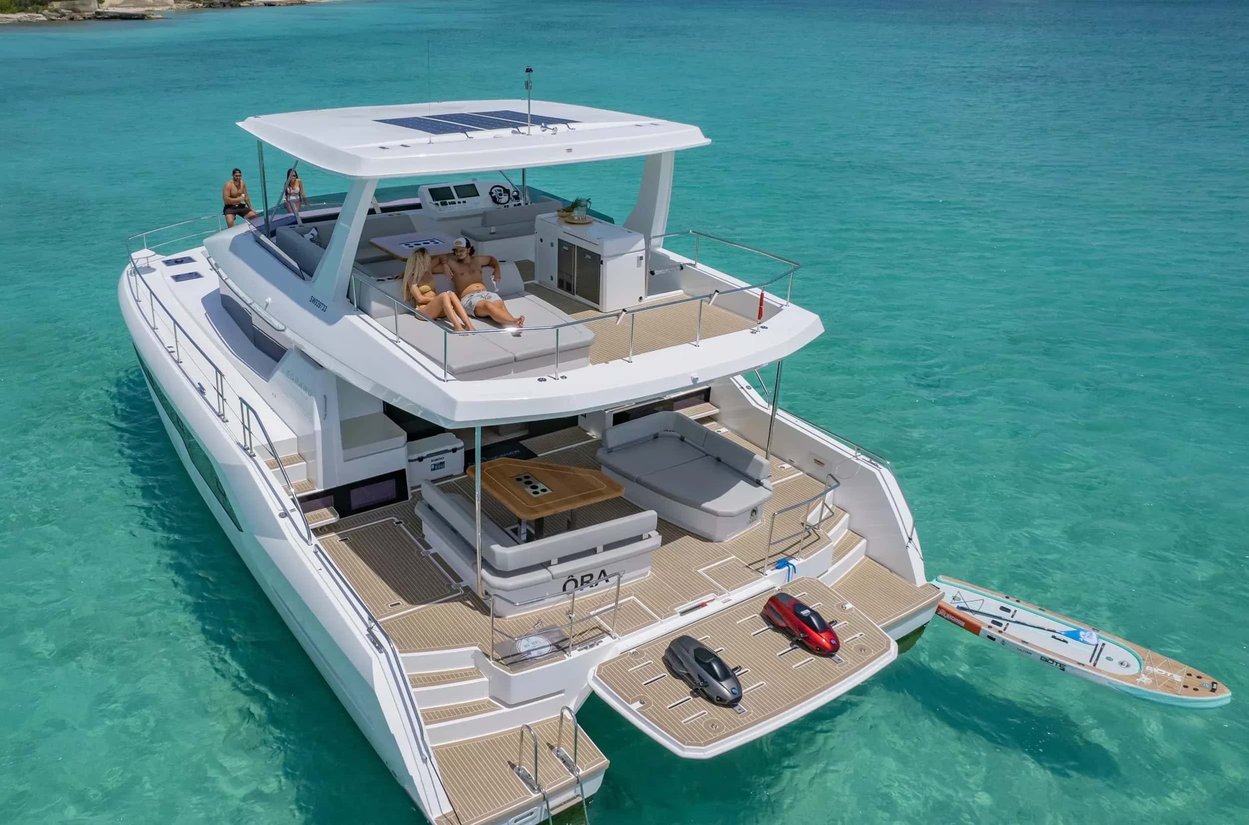 53' Luxury Catamaran Yacht — photo 2