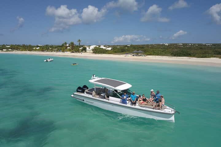 37' Luxury Boat
